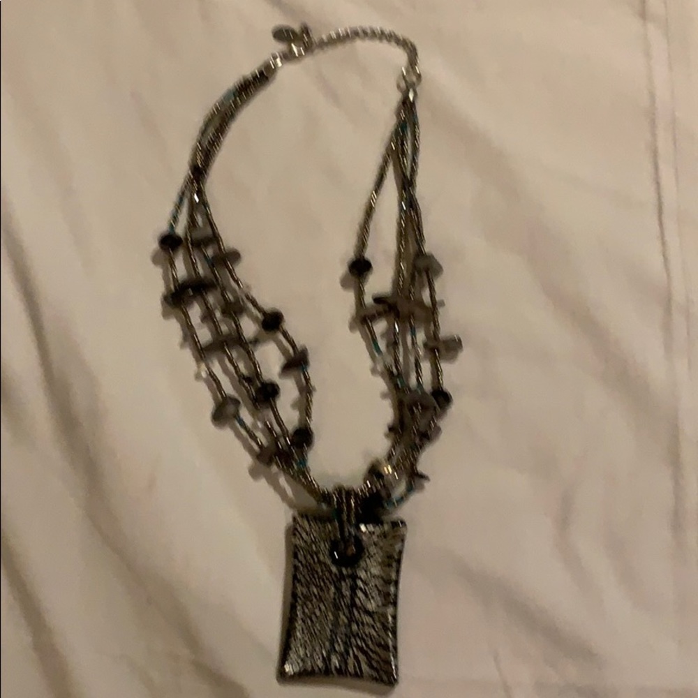 Classy Stone Pendant Necklace 18”